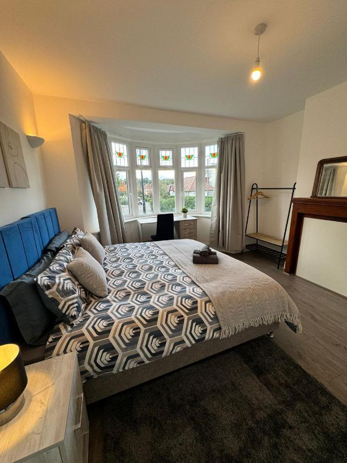 Smart Guest Rooms Fast Access To Central London Via Piccadilly Line New Southgate Extérieur photo